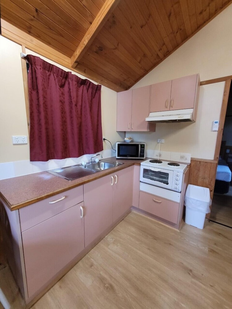 Lanis Holiday Island Caravan Park 13/67