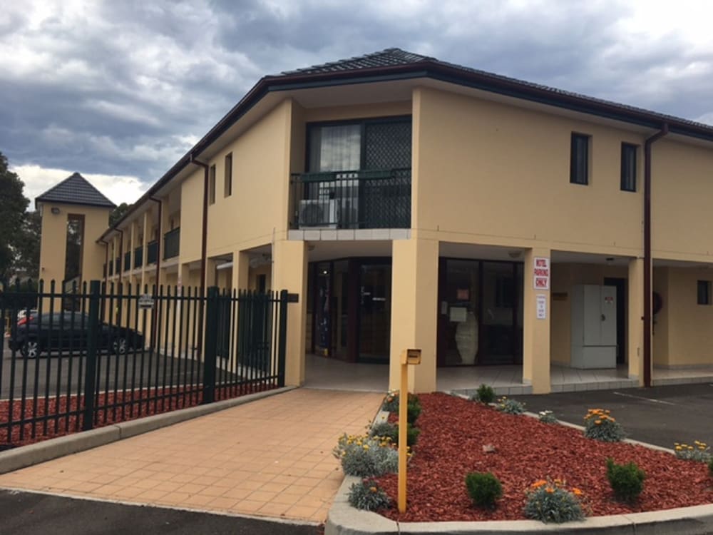 ST MARYS PARK VIEW MOTEL 4/34