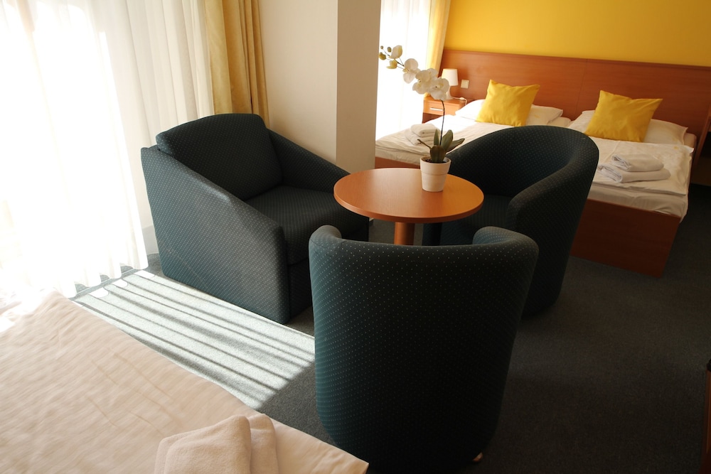 Hotel Meritum 24/42