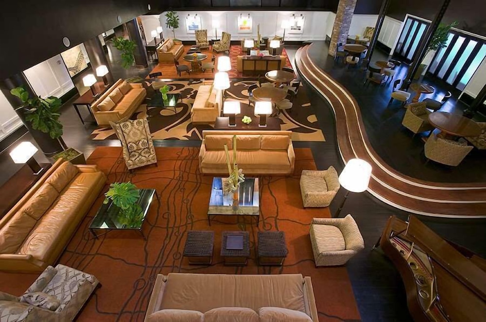 Doubletree By Hilton Hotel Memphis Downtown 40/53