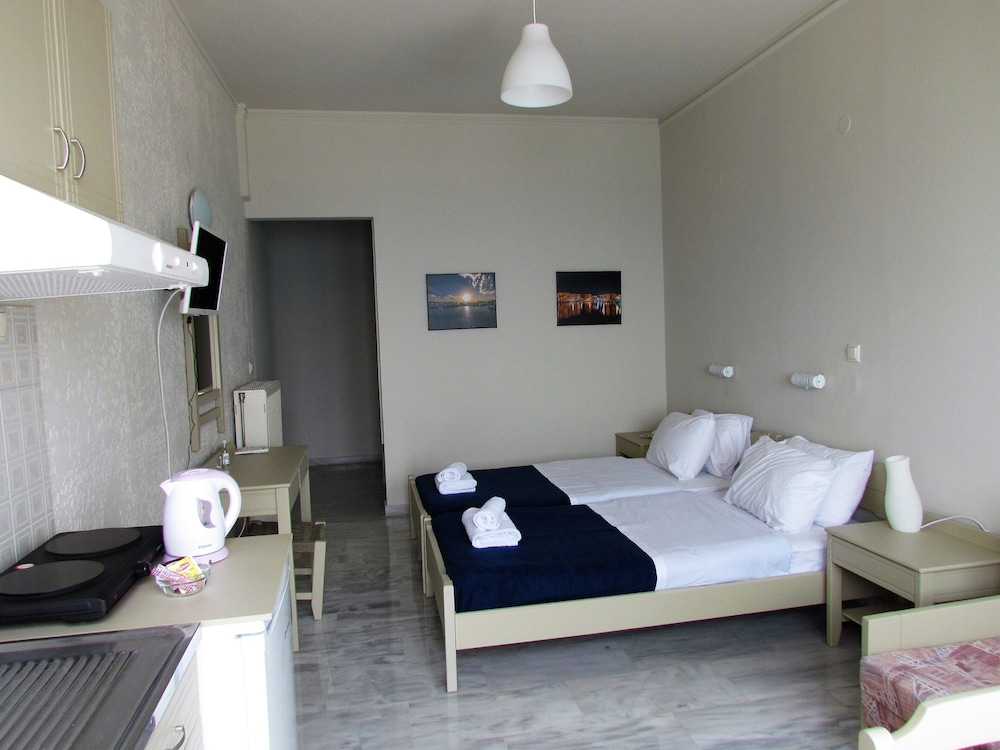 Archipelagos Hotel 6/46