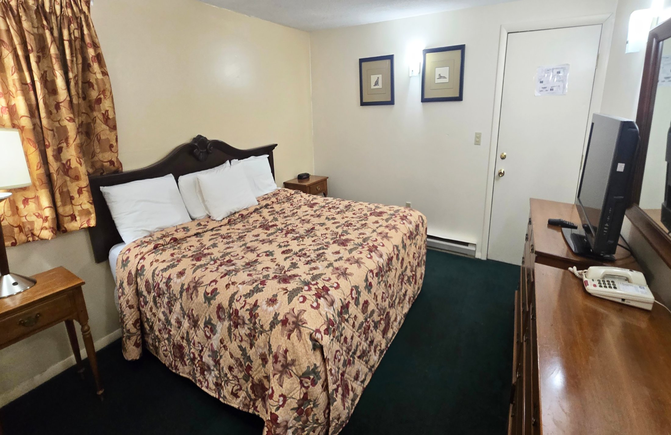 Red Carpet Inn Pulaski 6/15