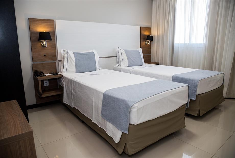غرفة ديلوكس بسرير مزدوج، Wyndham Golden Foz 2/5