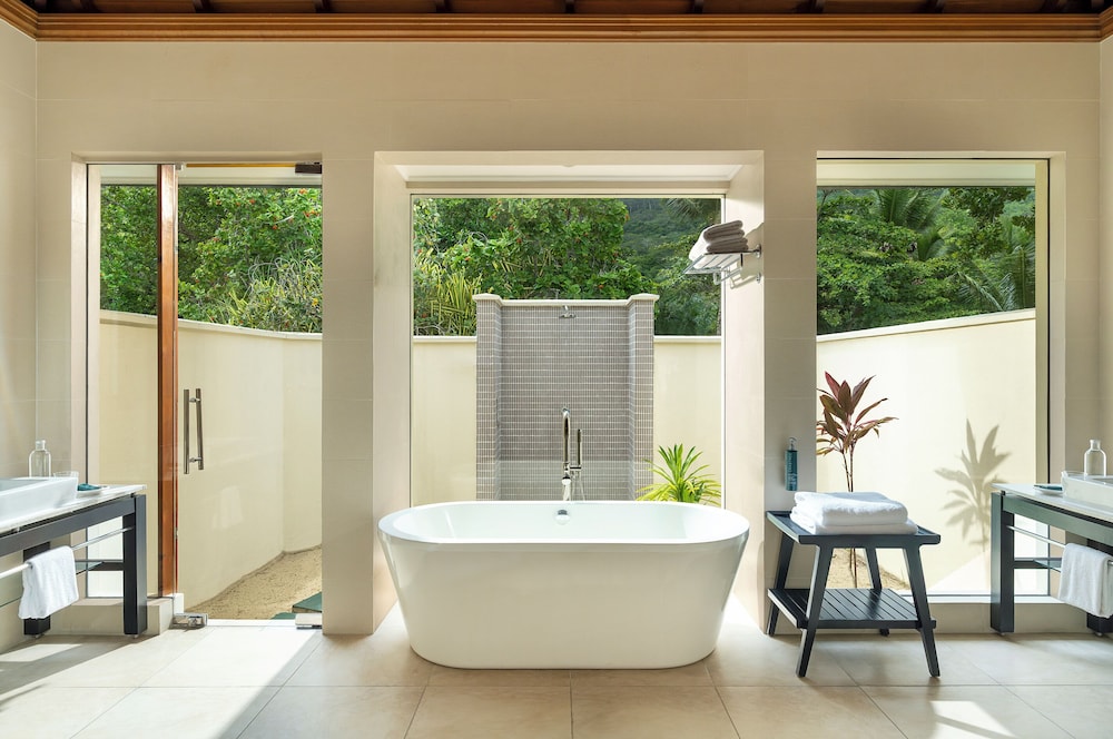 Beach Villa, King Bed، Seychelles Labriz Resort and Spa 4/4