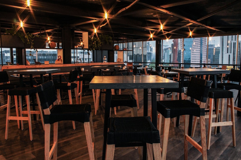 Hotel B Urban Xaman 36/50