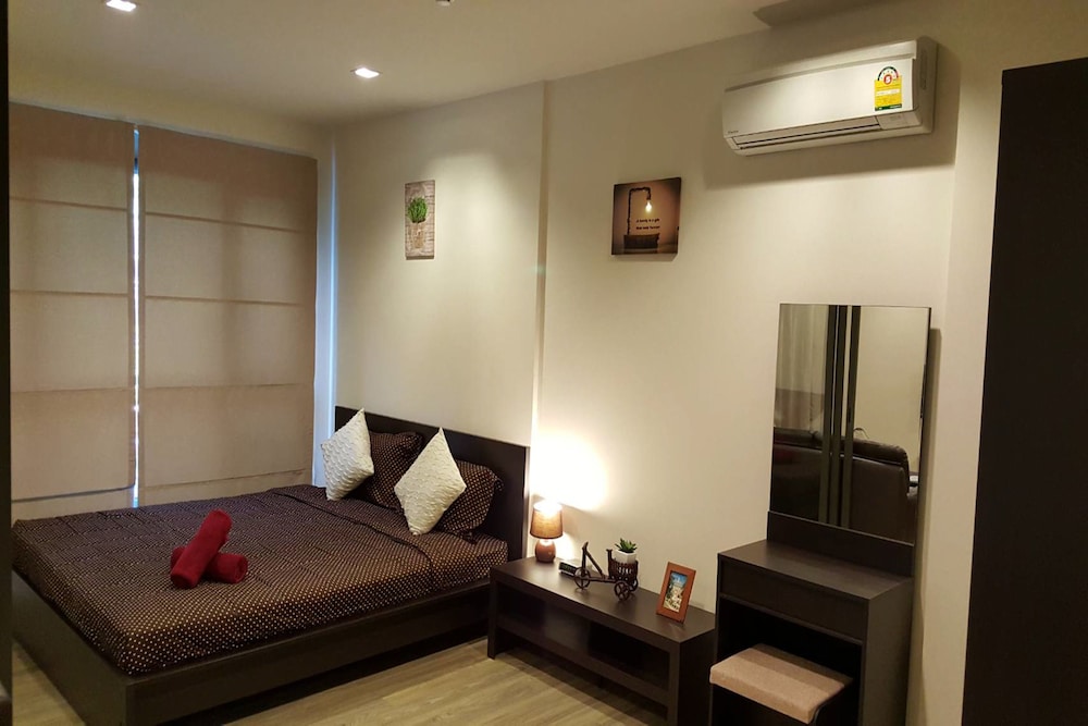 1 Bedroom, Apartment, 1 Double and 1 Single Bed, Pool Side