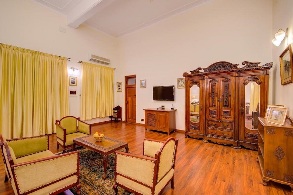 WelcomHeritage Shivavilas Palace 40/64