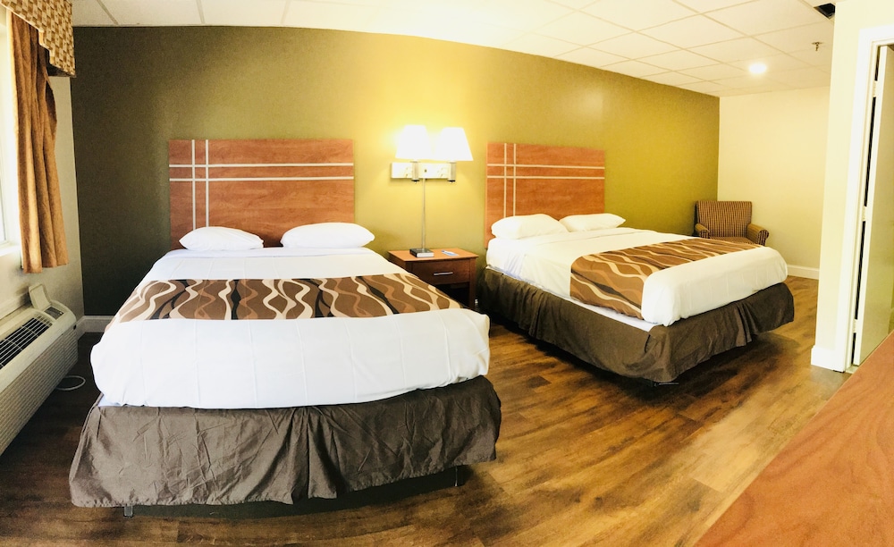 Rodeway Inn Swansea, MA 23/42