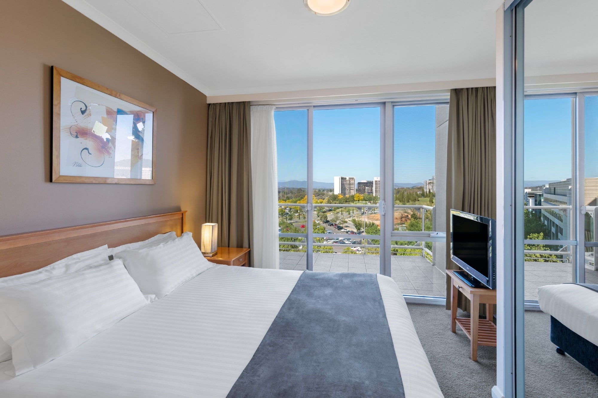 1 BEDROOM, APARTMENT