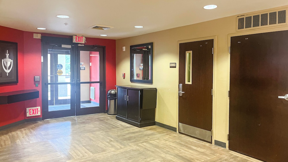 Studio 6 Chantilly, VA – Washington Dulles Airport 6/50