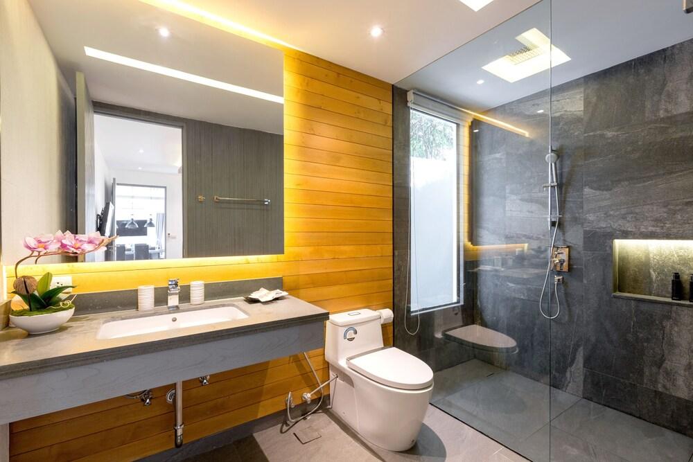 Karon Beach Pool Villa 2 11/12
