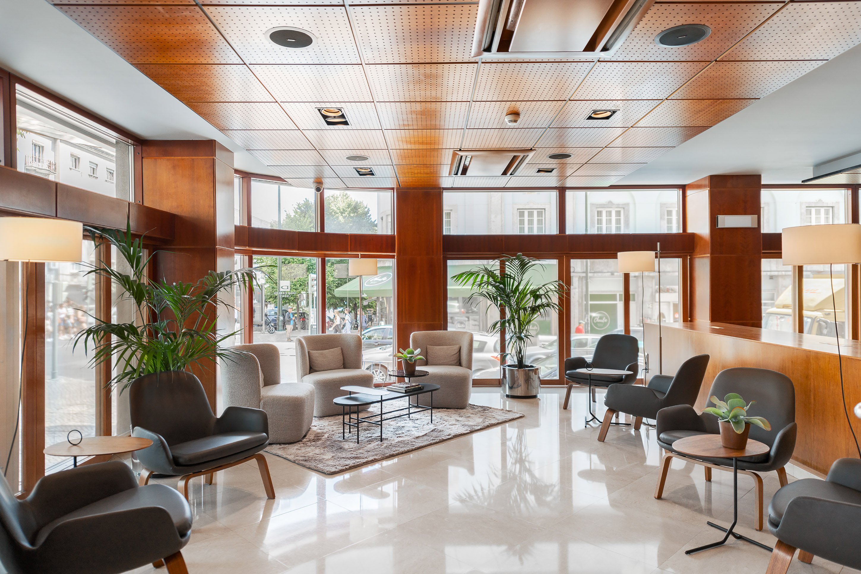 Dom Carlos Liberty Hotel 67/83