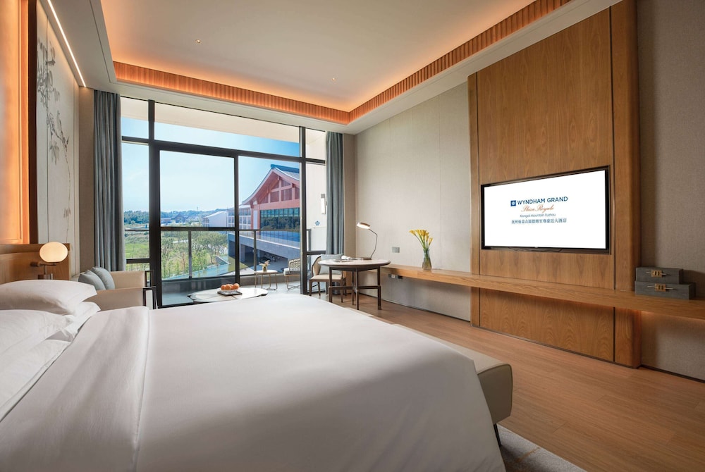 Wyndham Grand Plaza Royale Xiangai Mountain Fuzhou 6/33