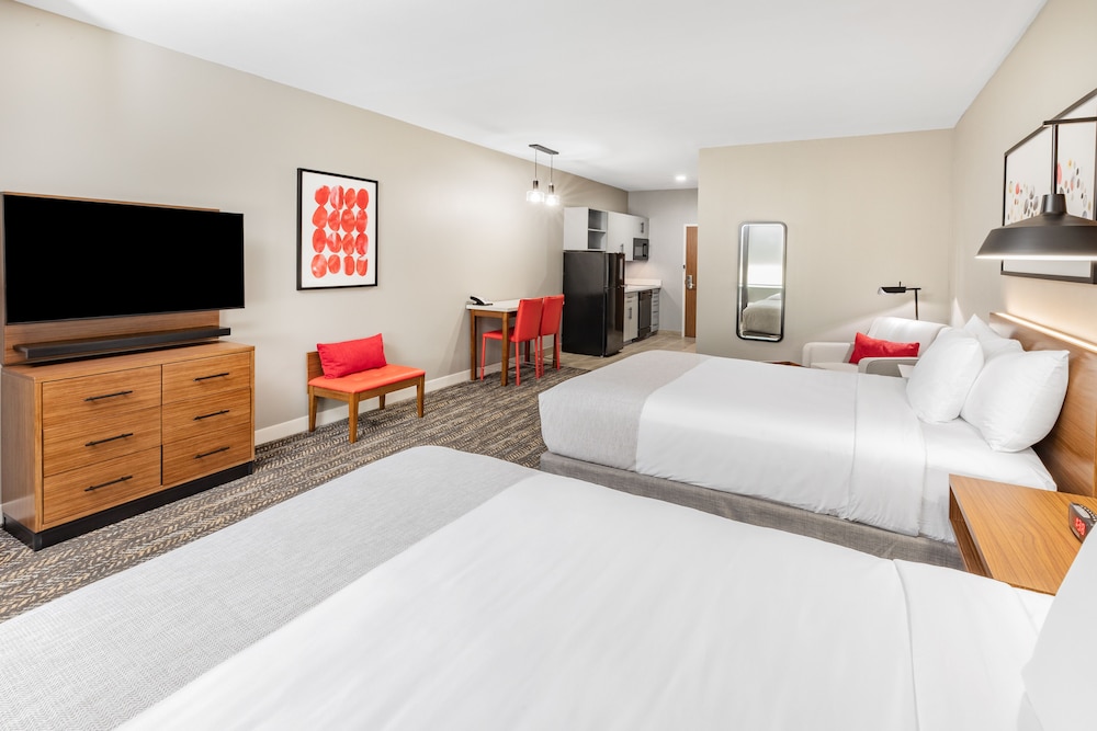 Hawthorn Extended Stay by Wyndham Oklahoma City Airport 7/33
