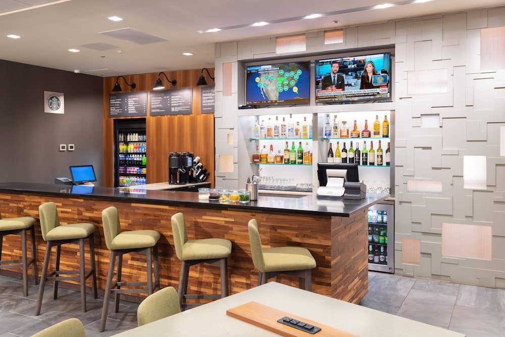 Courtyard By Marriott Bowie 19/24