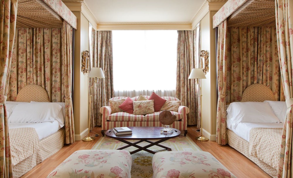 Hotel Saray 34/46