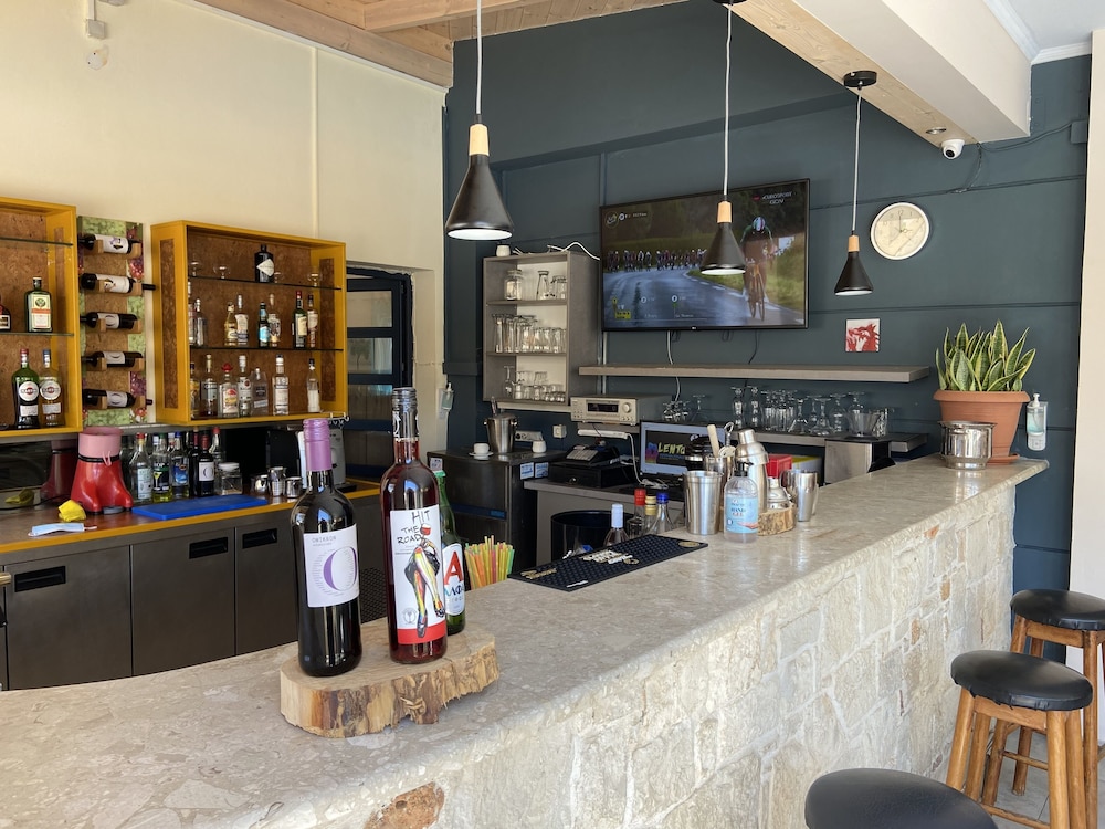 Blue Aegean Hotel and Suites 52/64