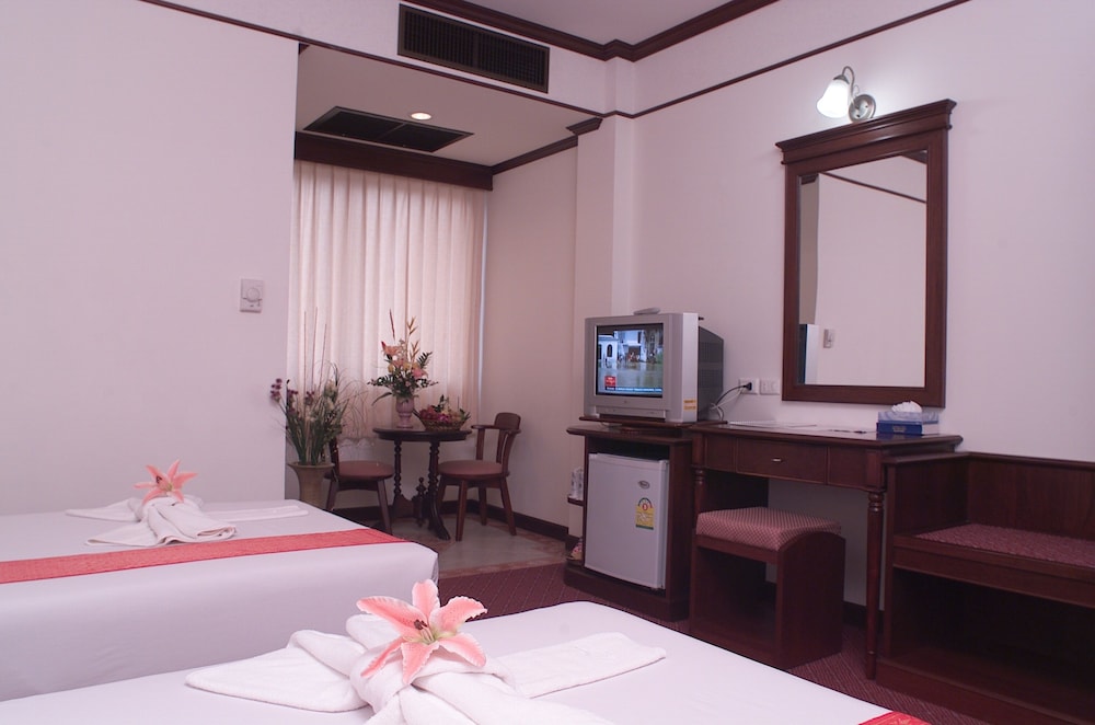 Crystal Hotel 32/46