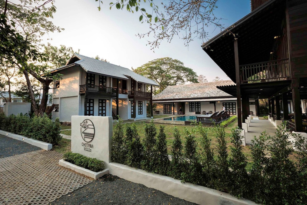Chotana Villa 5/75