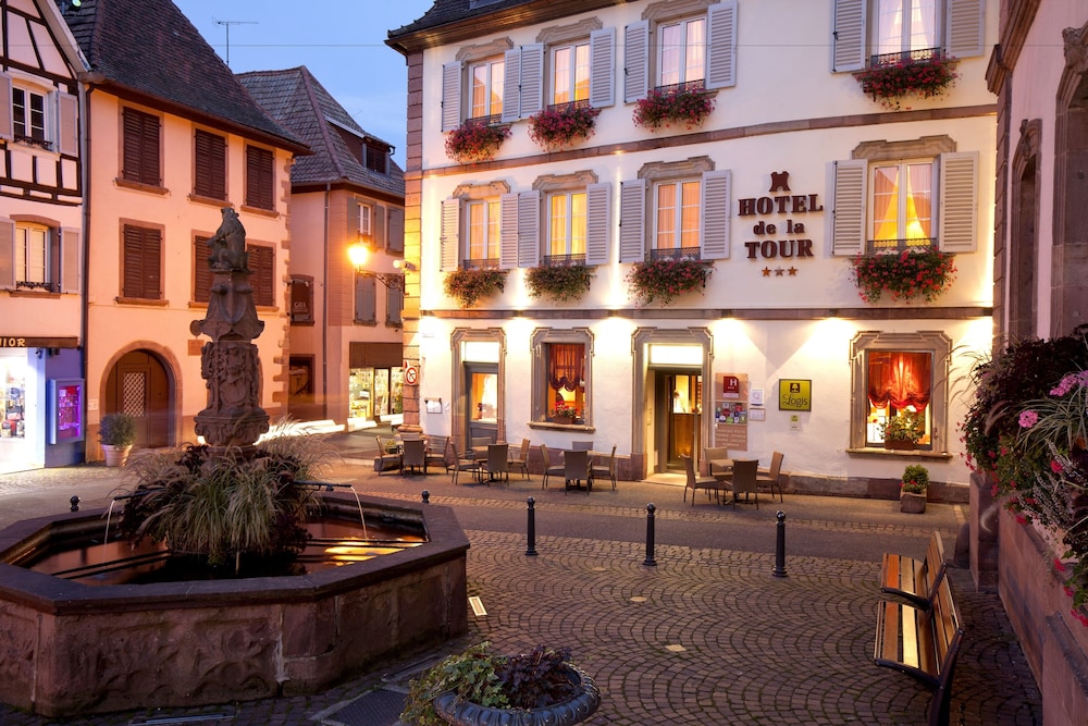 HOTEL DE LA TOUR 53/67