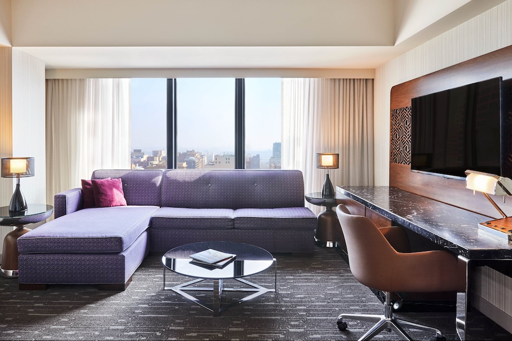 The Sheraton Grand Los Angeles Formerly Sheraton Los Angeles Downtown 36/56