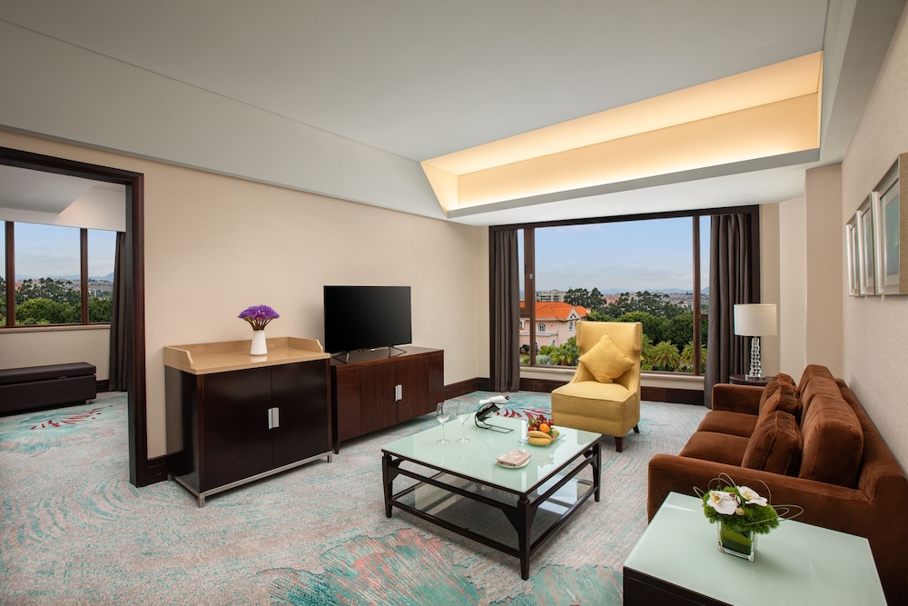 C D Hotel Xiamen 30/50