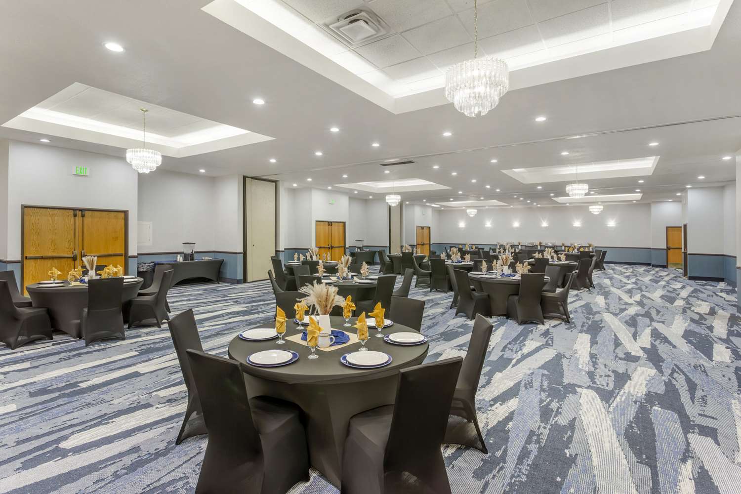 Comfort Suites Ogden Conference Center 42/49