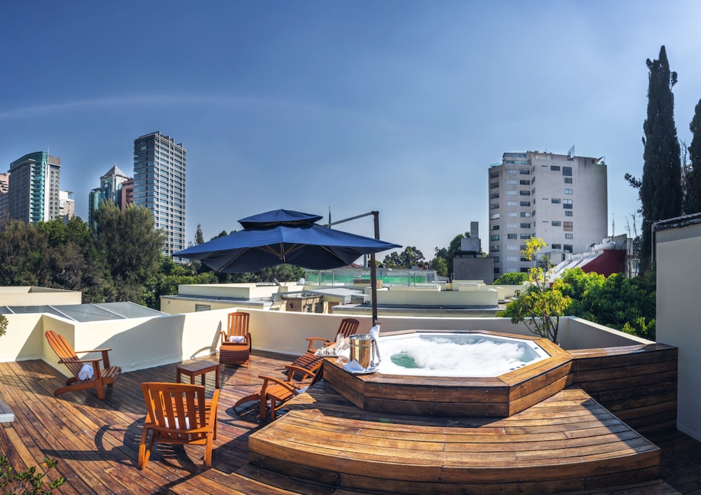 SUITES OBELISK 65/65