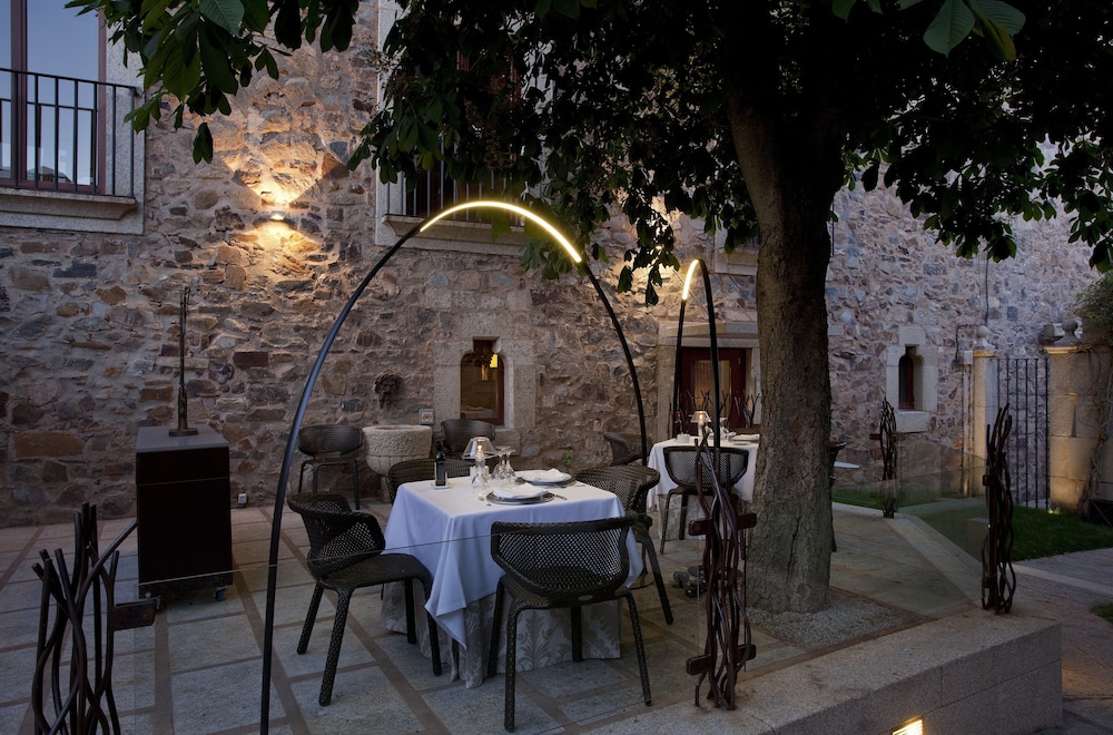 Parador De Caceres 60/63