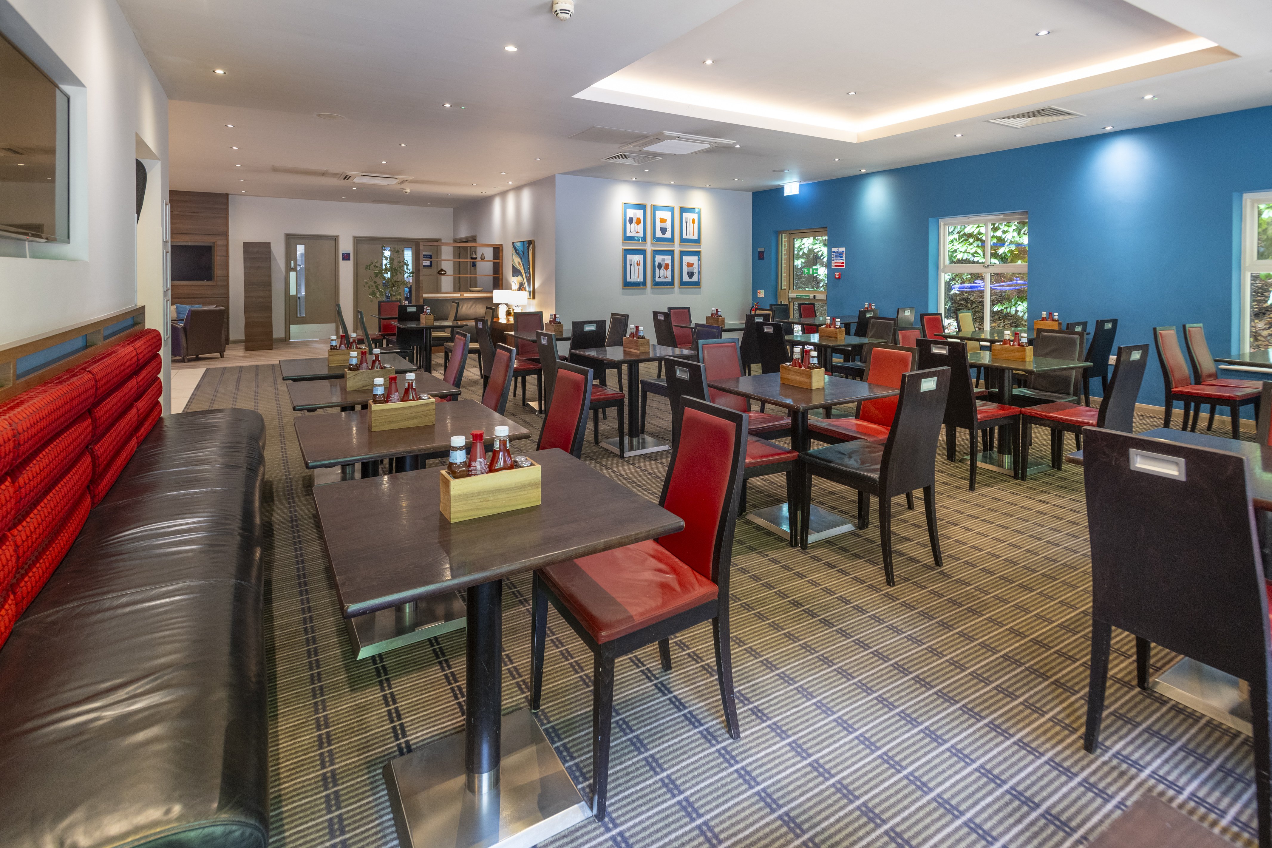 Holiday Inn Express Taunton 35/55