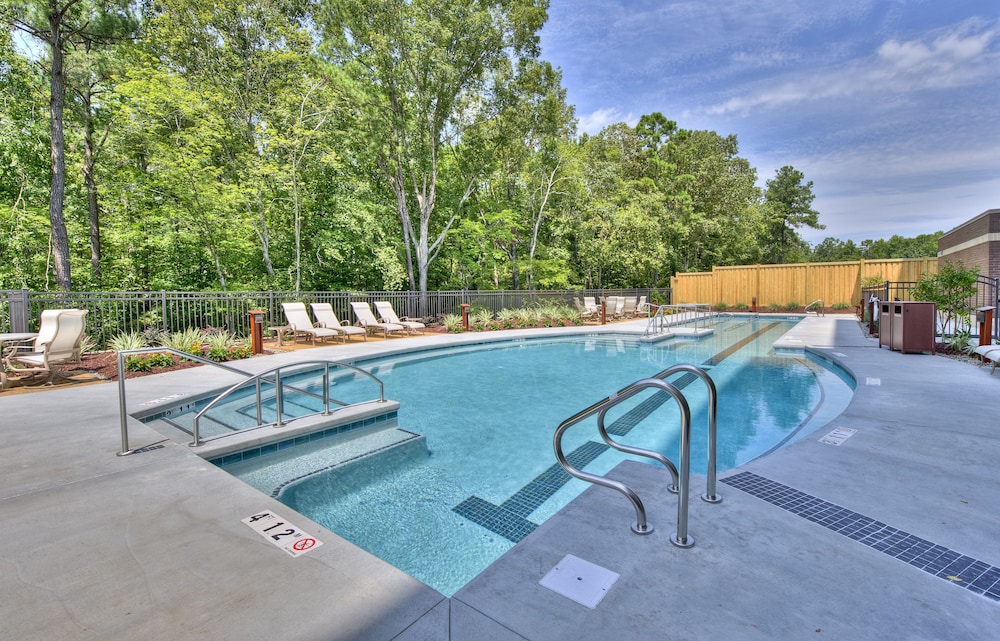 Hyatt Place Durham Southpoint 7/66