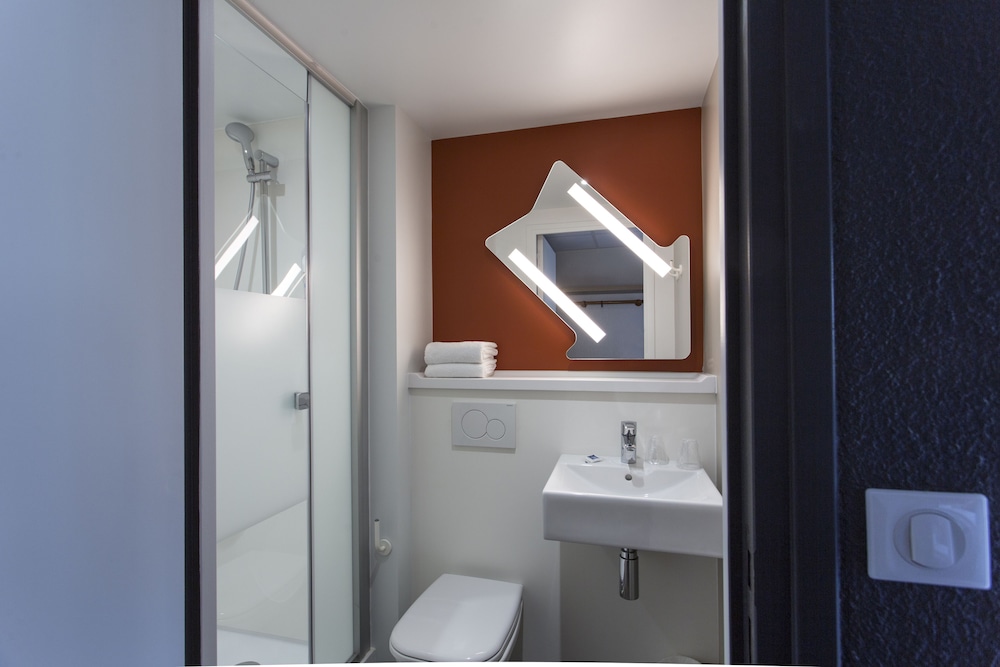 ibis budget Senlis 43/50