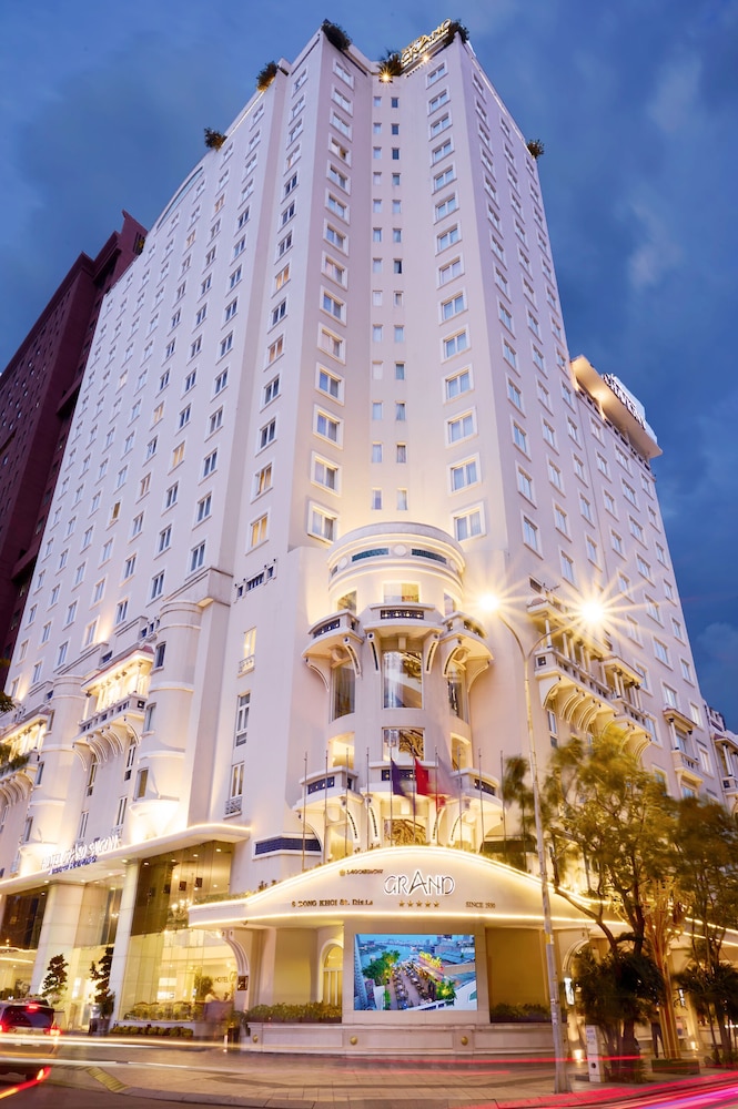 Hotel Grand Saigon 4/73