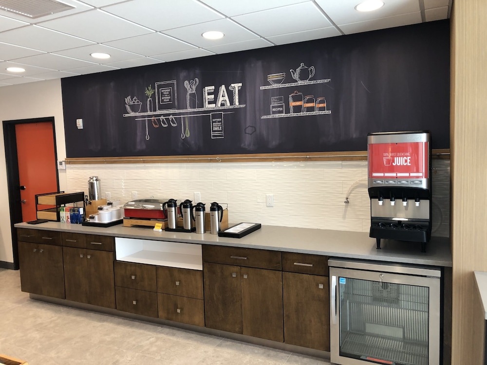 Hampton Inn Suites Pekin Peoria Area Il 41/56