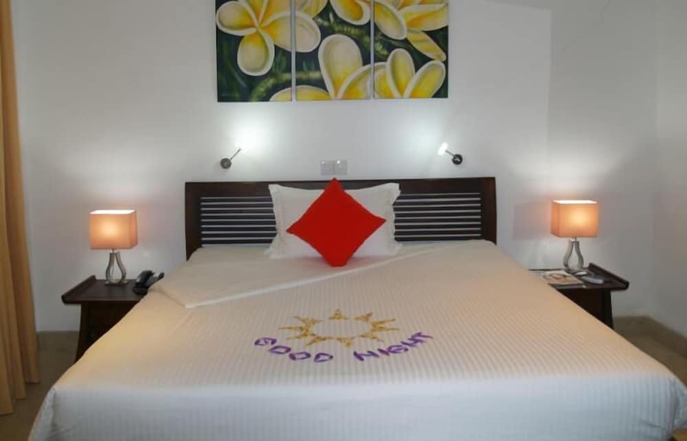 Imagine Villa Hotel 3/50