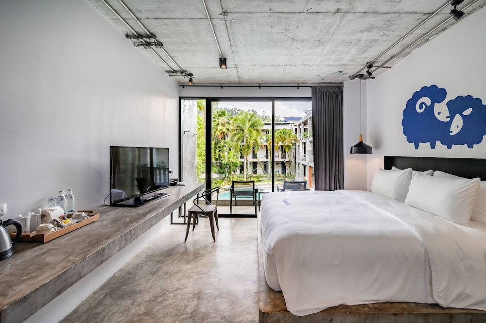 SUPERIOR, DOUBLE BED, BALCONY