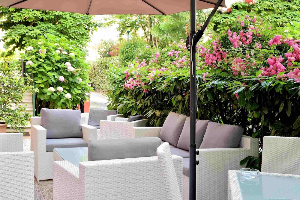 Hotel Villa Pannonia 39/50