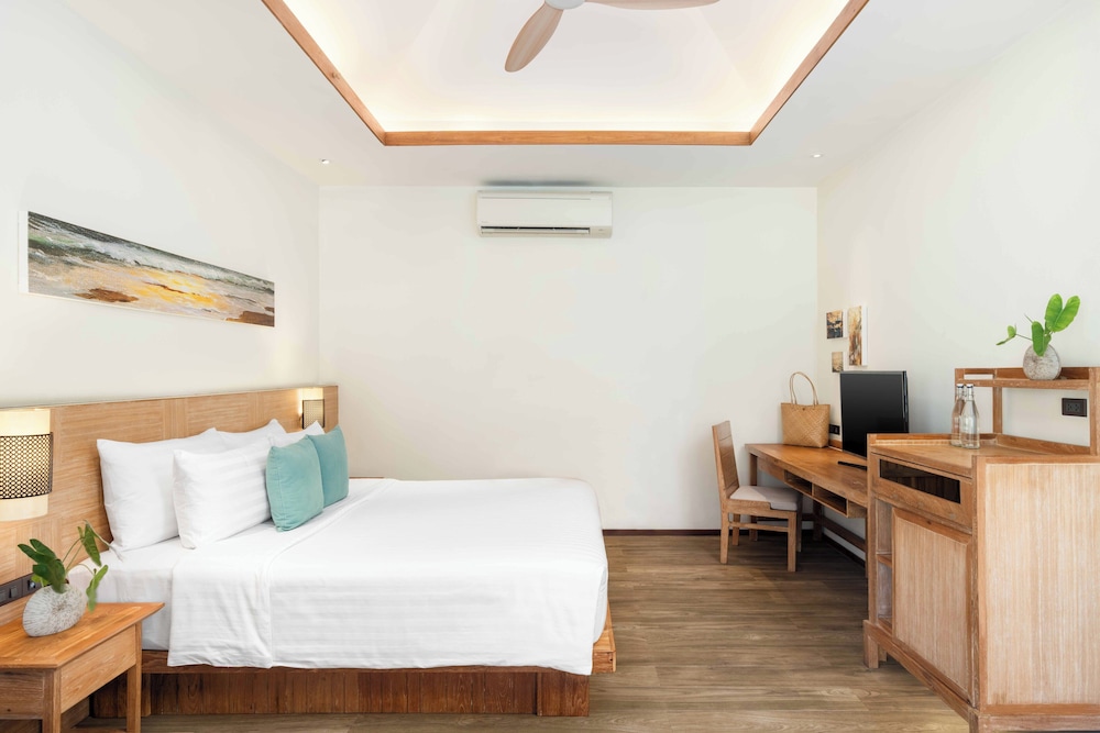 PREMIUM, DELUXE, BUNGALOW, KING BED