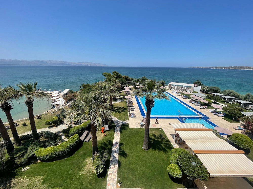 Babaylon Hotel 31/36