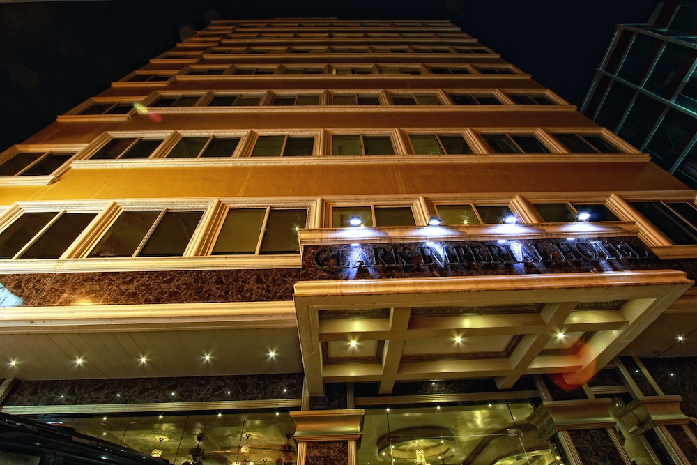 Clark Imperial Hotel 2/89