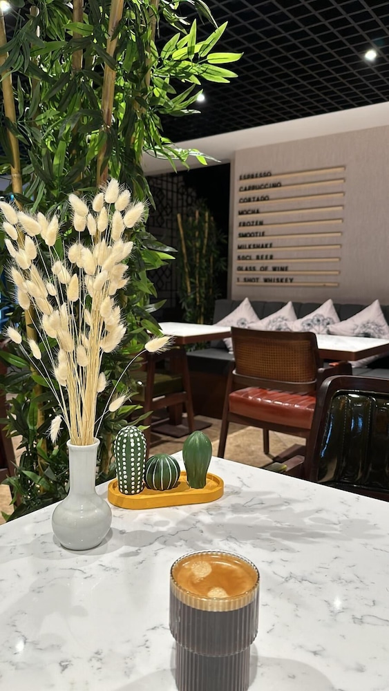 Cihangir Hotel 37/47