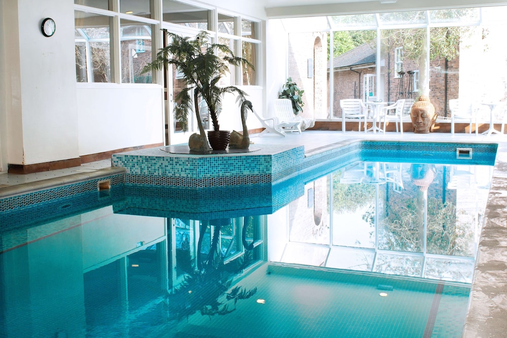 Wrexham Llyndir Hotel By Belvilla in WREXHAM