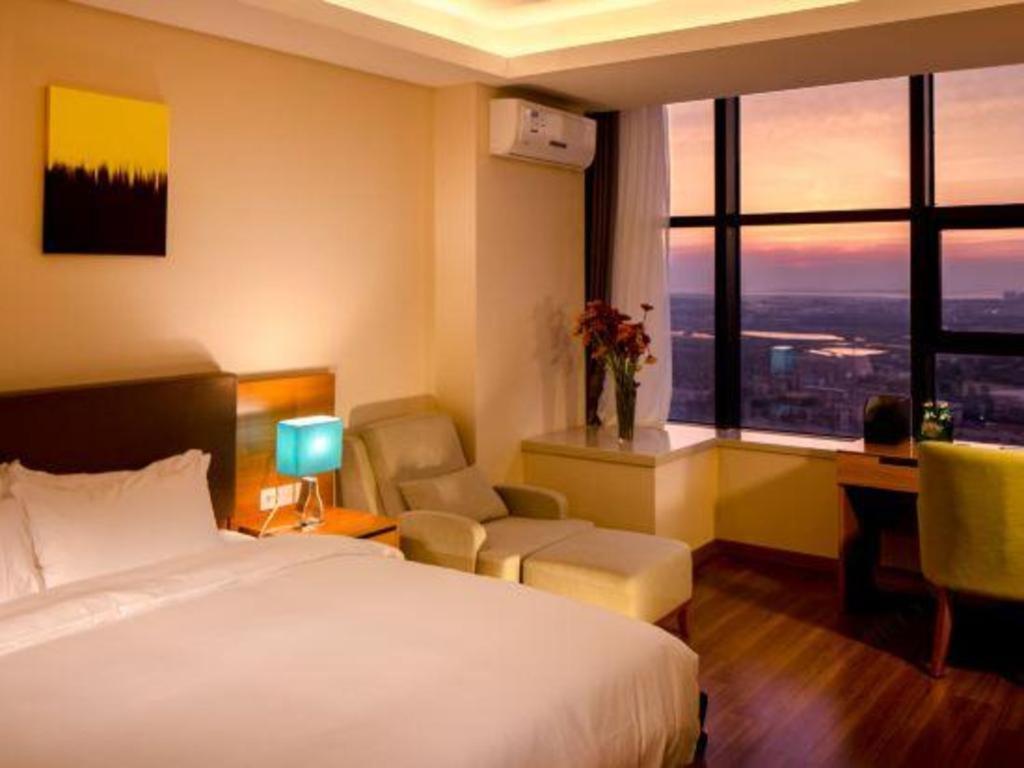 Oak Chateau Dalian 14/100