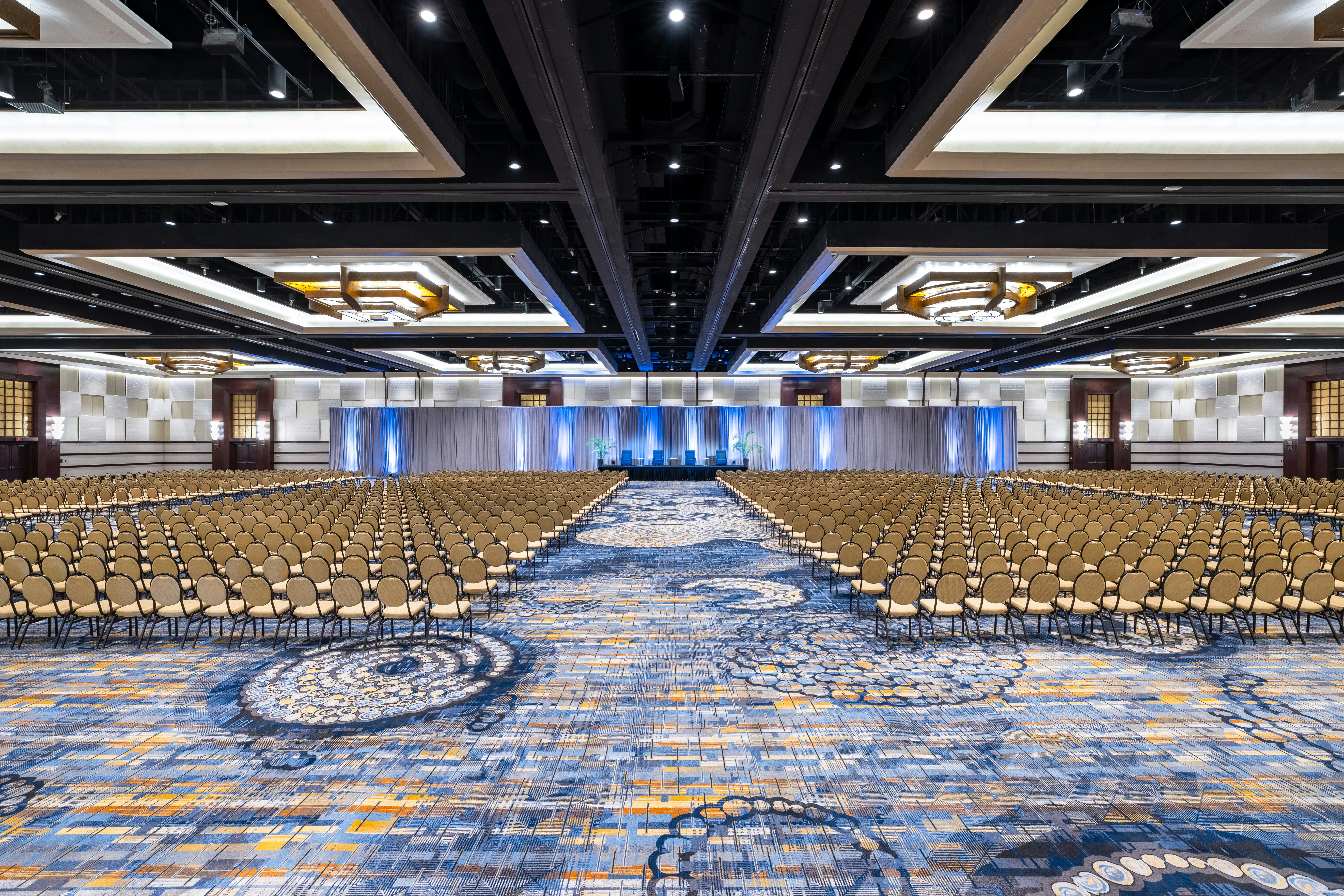 Hilton Americas Houston 77/85