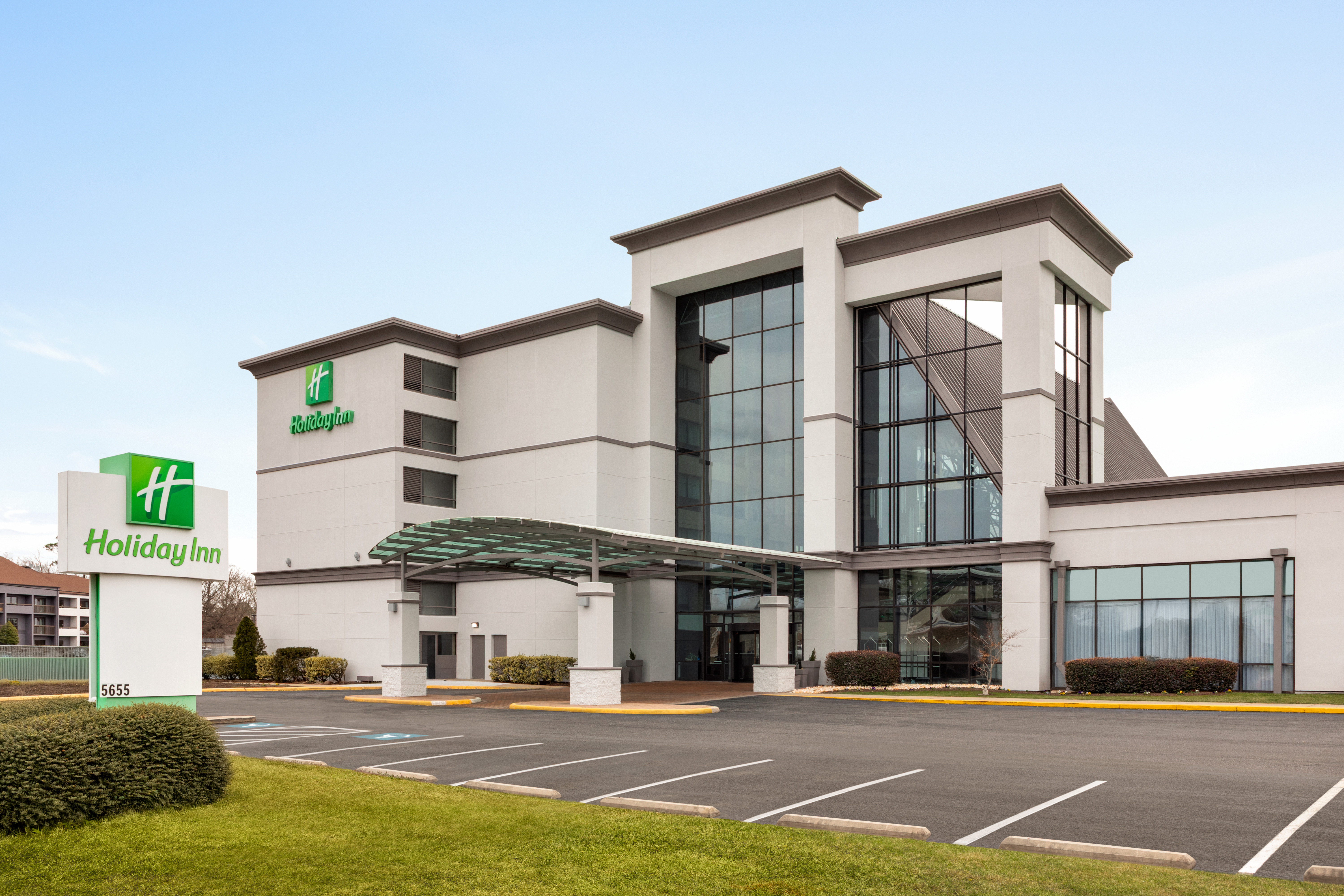 Holiday Inn Virginia Beach - Norfolk 60/63