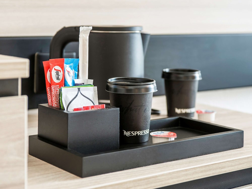 NOVOTEL RENNES ALMA 45/74