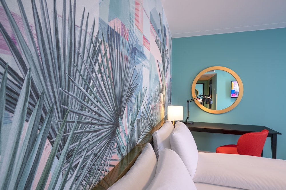 Thon Hotel Storo 30/76