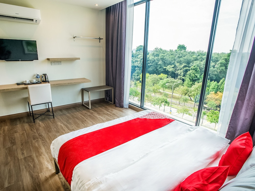 OYO 89576 Mokka Hotel 14/28