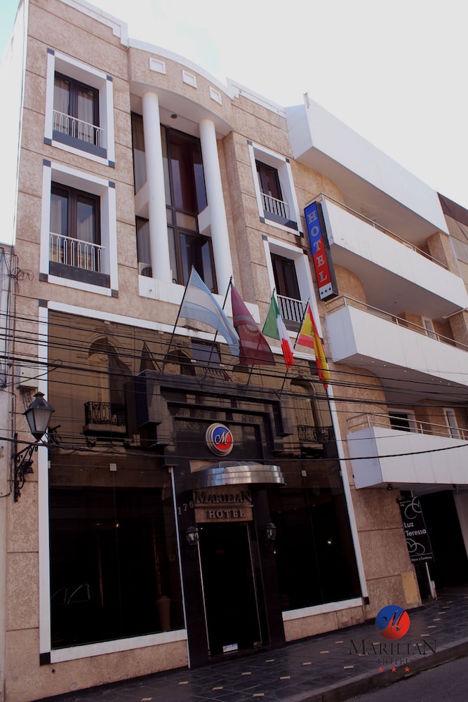 Marilian Hotel 36/44