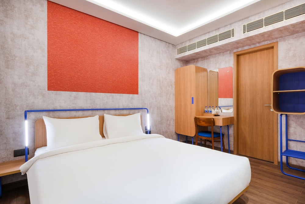 7 Apple Hotel Nashik 11/24